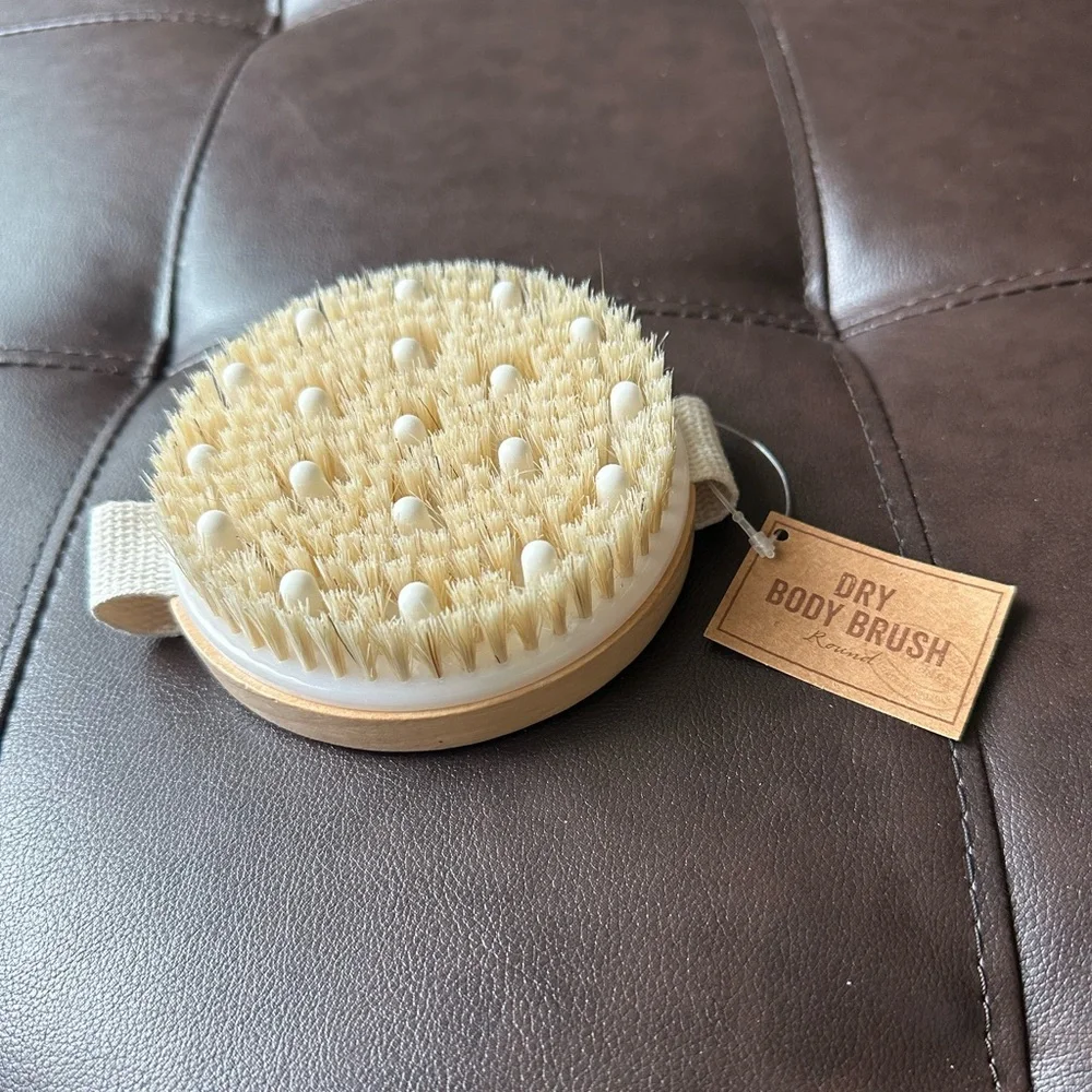 World Market Dry Body Brush Round - NWT